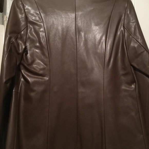 Jacket - Picture 4 of 4